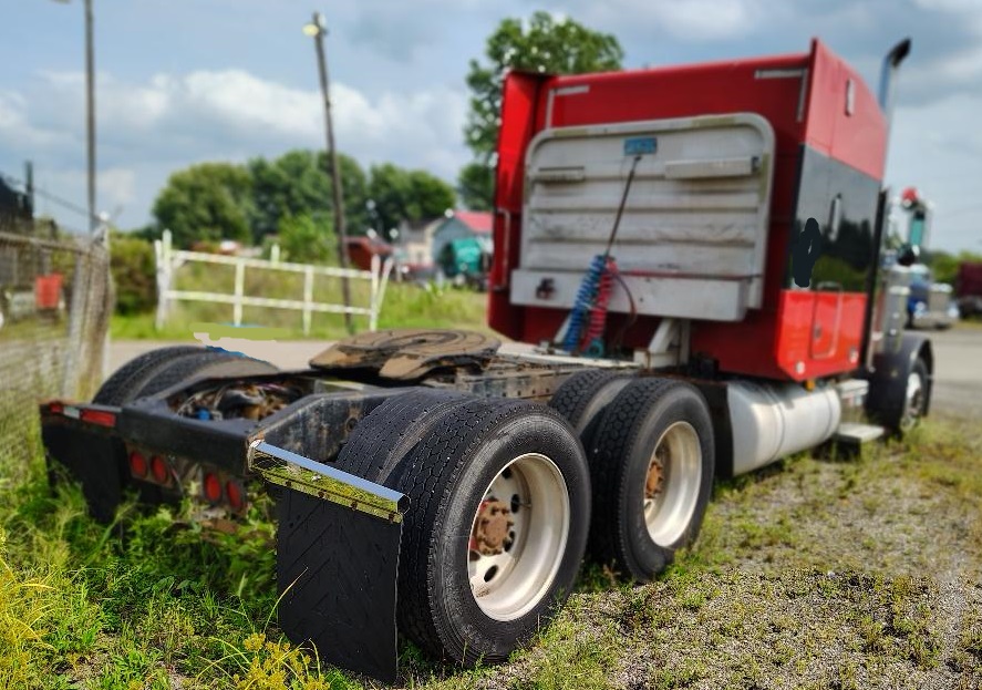 1997 PETERBILT 379 - Image 5